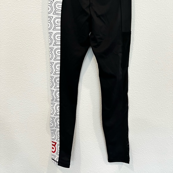 STRYVE LEGGINGS - Picture 2 of 4